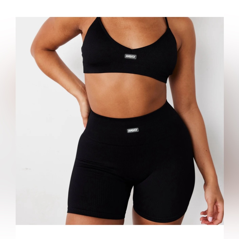 Seamless Ribbed Shorts/top | Vanquish